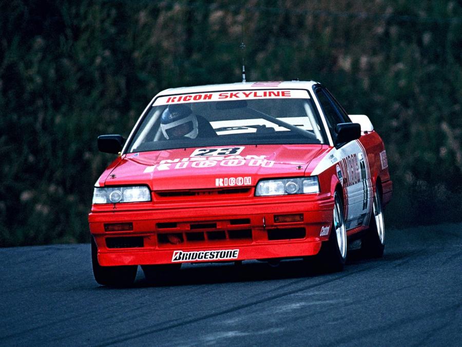  Nissan Skyline GTS-R Race Car 1988 года  (фото 4 из 7)